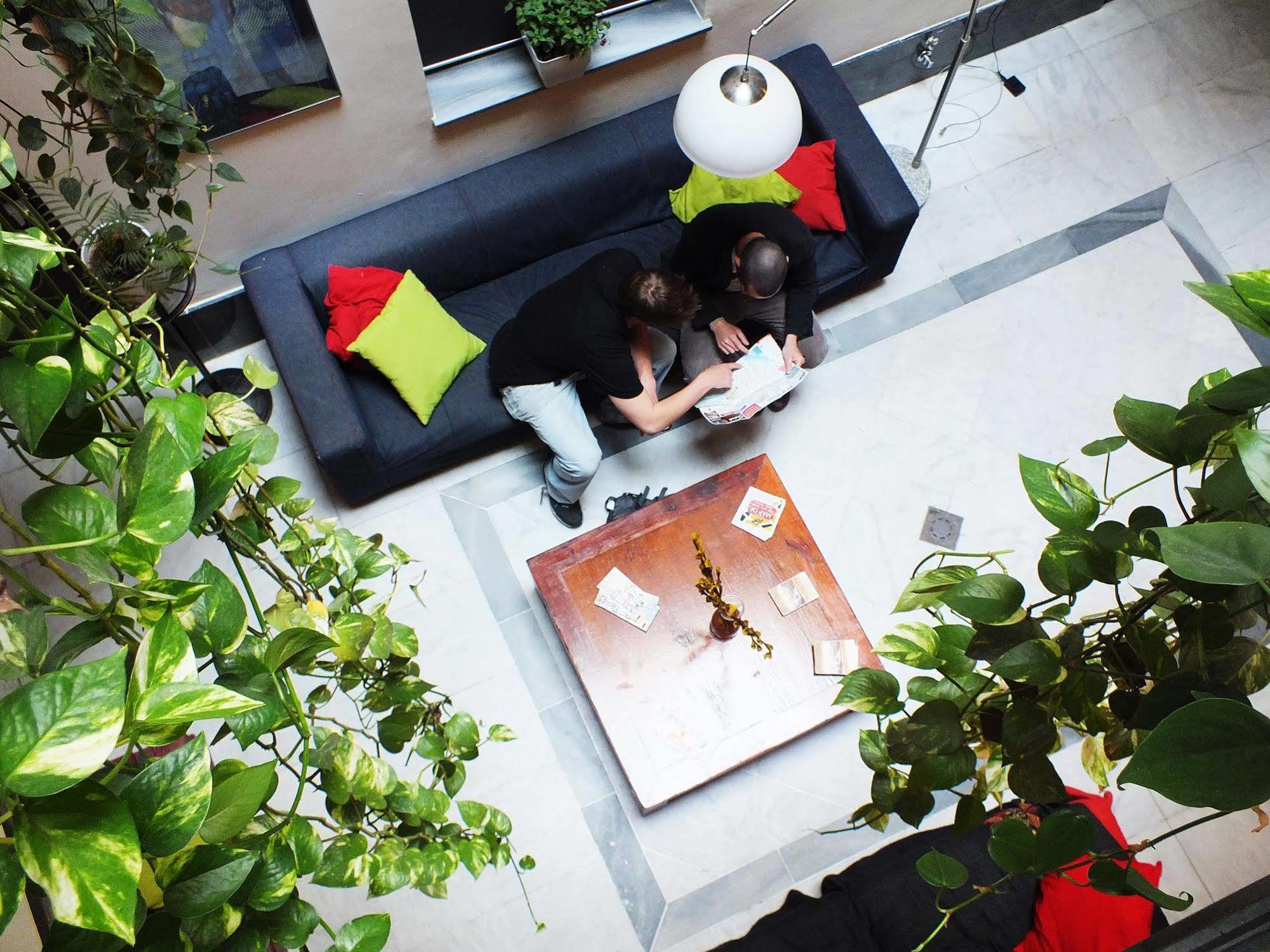 A Pousada Joy Setas Coworking Sevilha Exterior foto